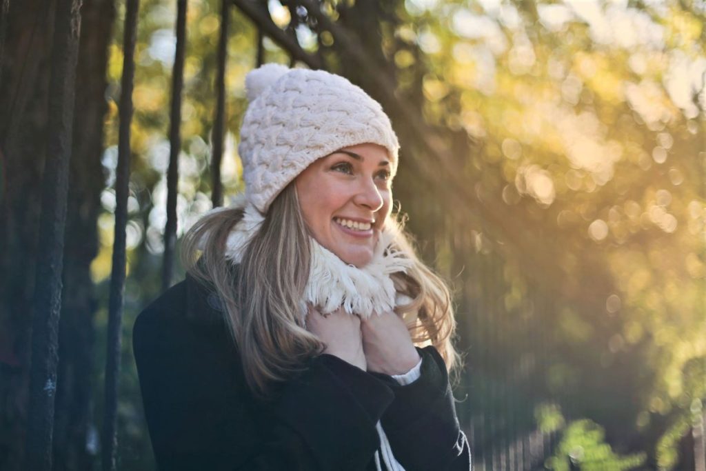 Woman in thick clothes to warm her during the cold season of Tagaytay.